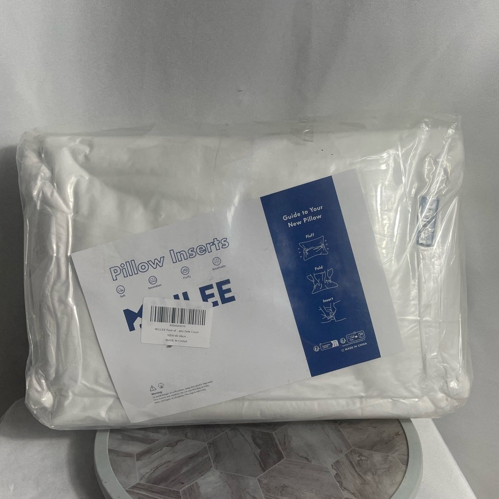 MIULEE Pillow Fillers Inserts 18x18 Set of 2 Sofa Couch Decorative New